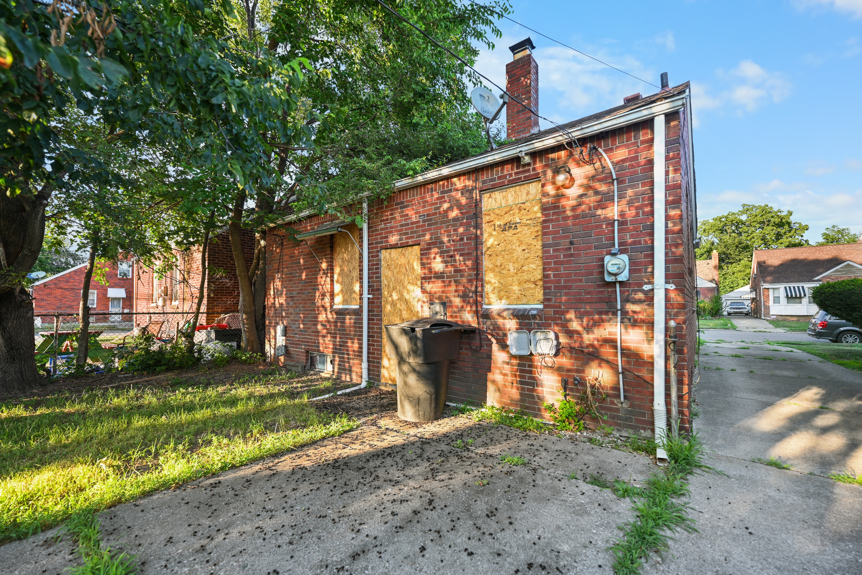 Property thumbnail image