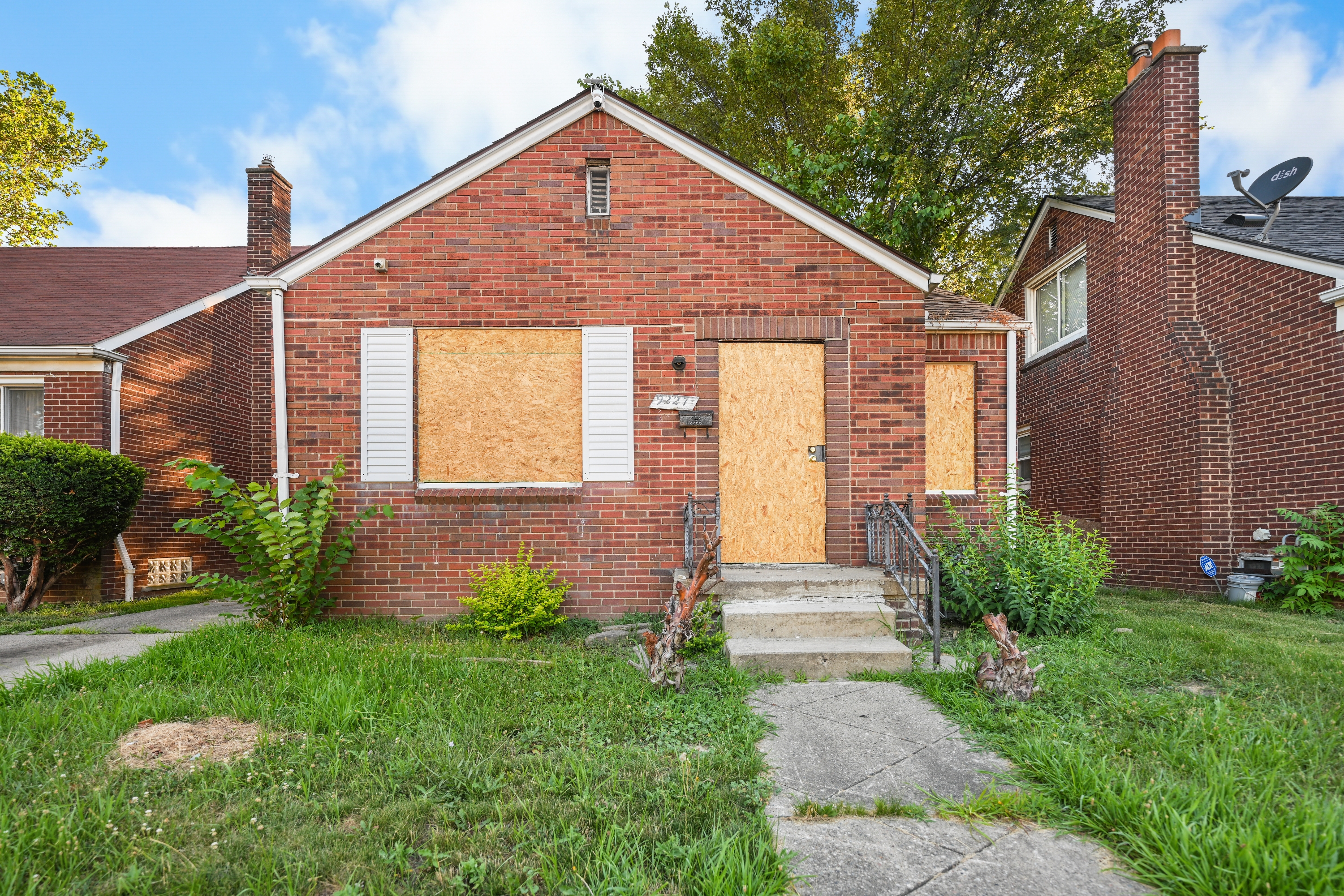 Property main image