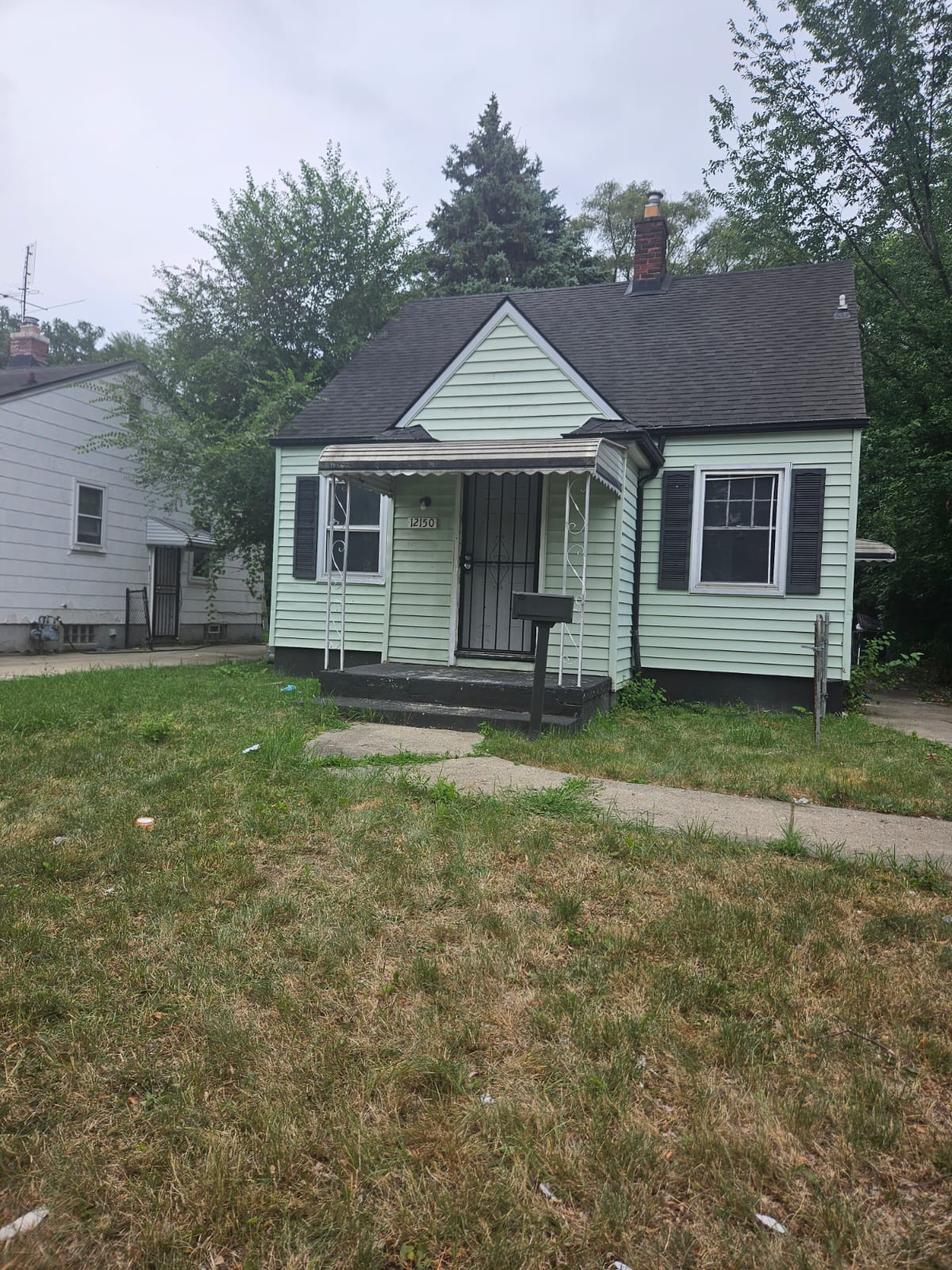 Property main image